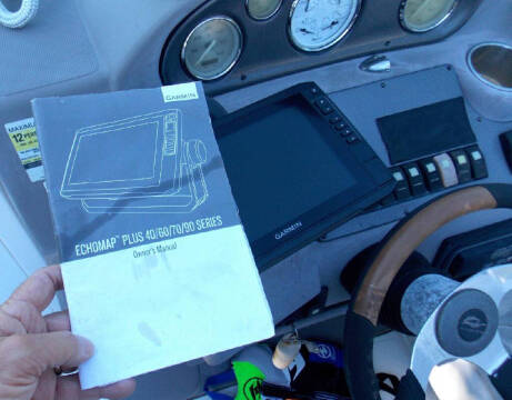 2006 Rinker 232 CAPTIVA