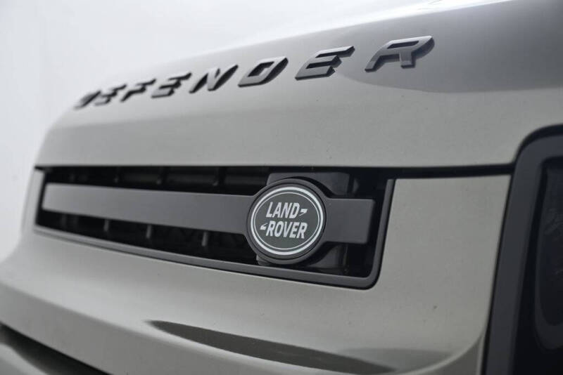 2023 Land Rover Defender