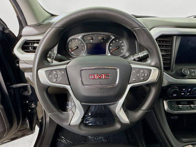 2022 GMC Acadia SLE
