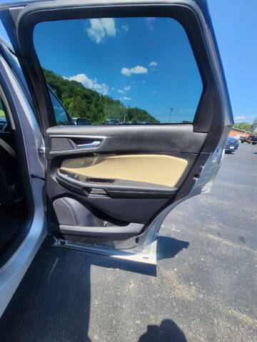 2019 Ford Edge SEL
