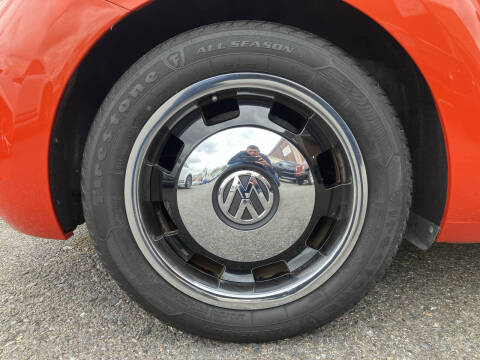 2018 Volkswagen Beetle 2.0T Coast