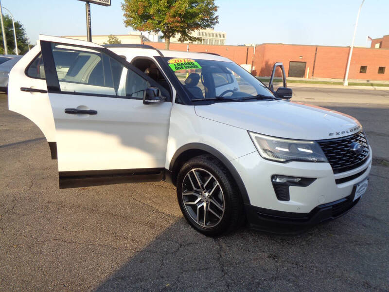 2018 Ford Explorer Sport