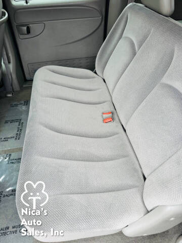 2003 Dodge Caravan SE