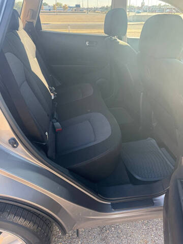 2013 Nissan Rogue SV w/SL Package