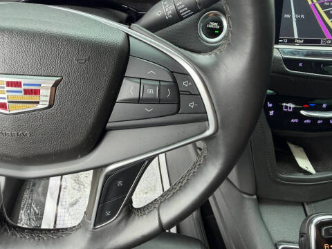 2018 Cadillac XT5 Premium Luxury