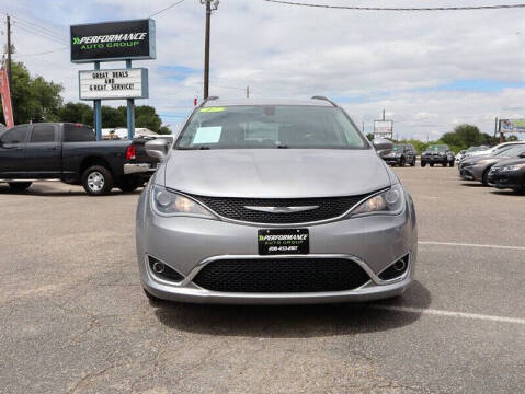 2017 Chrysler Pacifica Touring-L