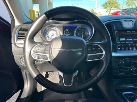 2022 Chrysler 300 Touring