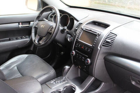 2011 Kia Sorento SX