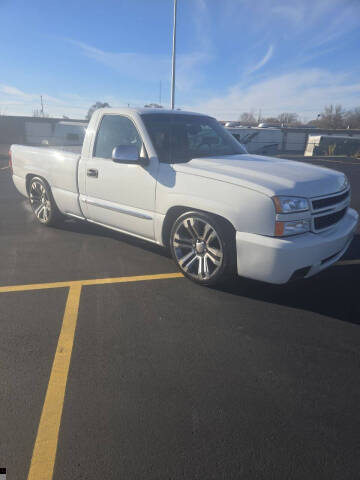 2006 Chevrolet Silverado 1500 for sale at NEW 2 YOU AUTO SALES LLC in Waukesha WI