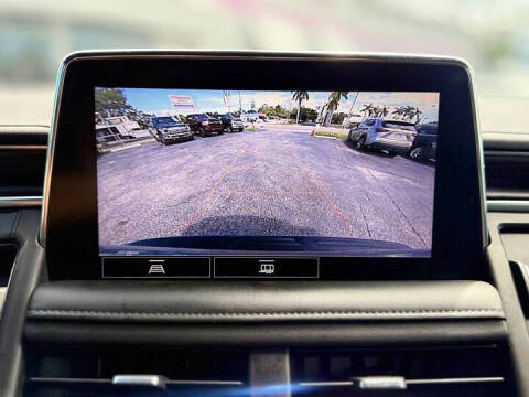 2021 Chevrolet Suburban LT