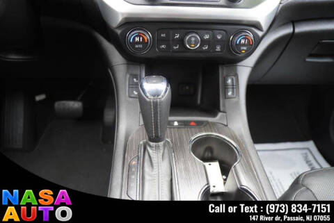 2017 GMC Acadia SLT-1