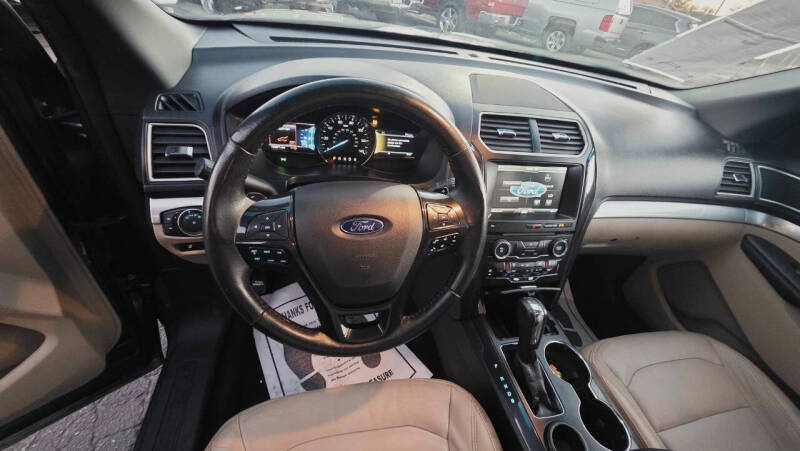 2016 Ford Explorer XLT