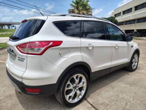 2014 Ford Escape Titanium