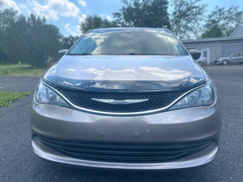 2017 Chrysler Pacifica LX