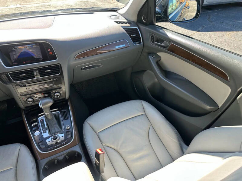 2017 Audi Q5 2.0T quattro Premium Plus