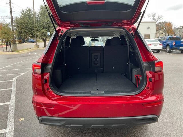 2022 Mitsubishi Outlander ES