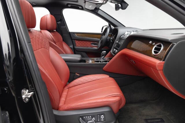 2018 Bentley Bentayga Black Edition