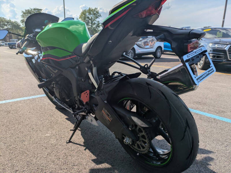 2021 Kawasaki Ninja ZX-6R ABS