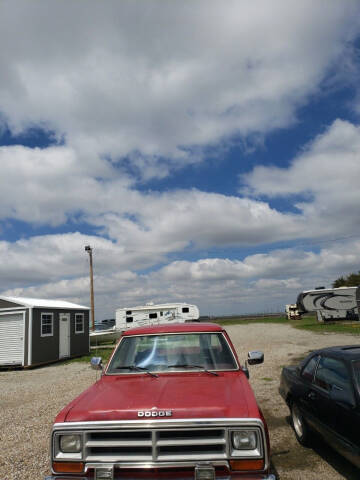 1990 Dodge RAM 150 for sale at P & T SALES in Clear Lake IA