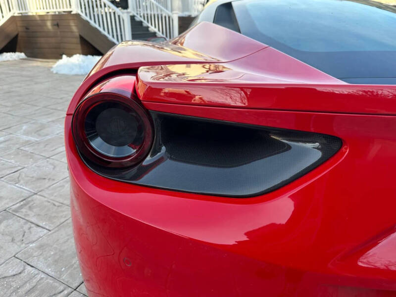 2016 Ferrari 488 GTB