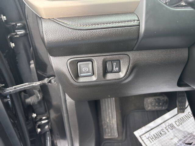 2020 GMC Acadia Denali