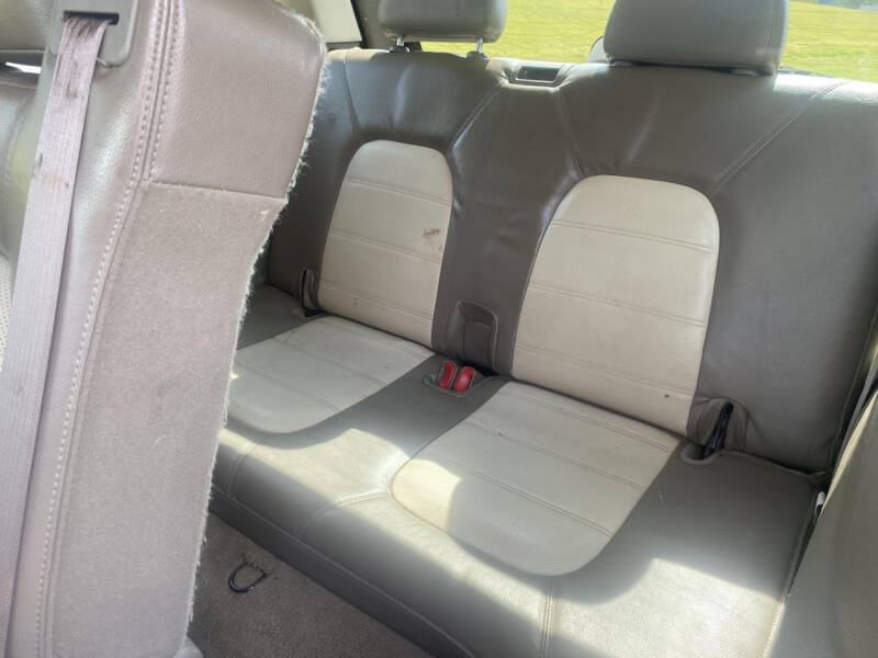 2005 Ford Explorer Eddie Bauer