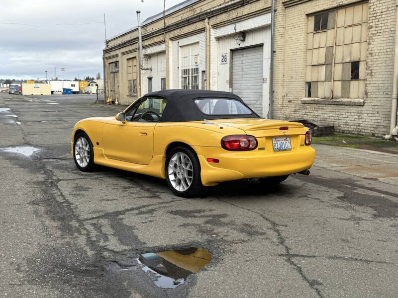 2002 Mazda MX-5 Miata SE