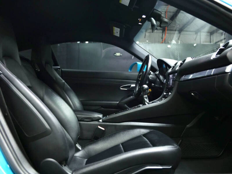 2018 Porsche 718 Cayman