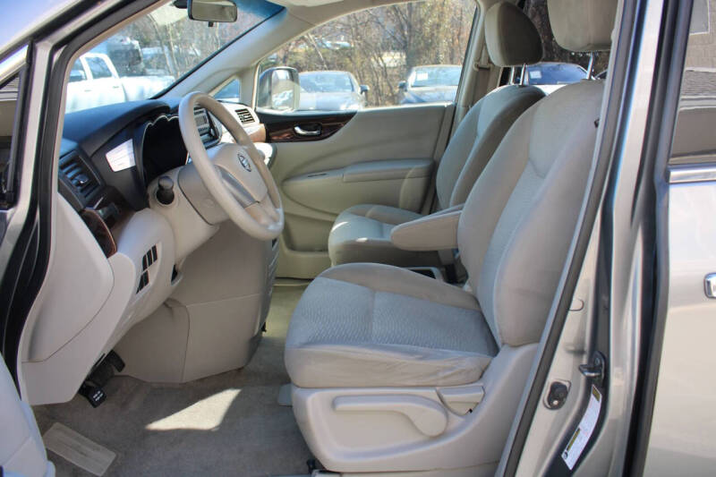 2015 Nissan Quest