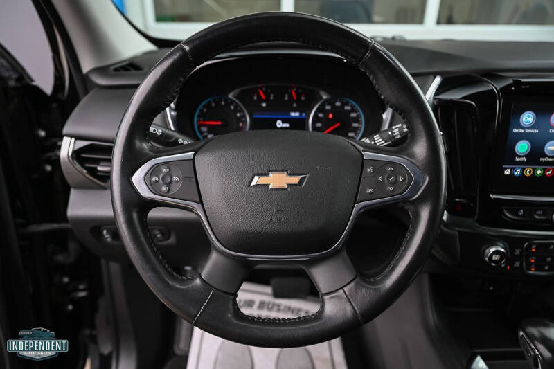 2021 Chevrolet Traverse LT Leather