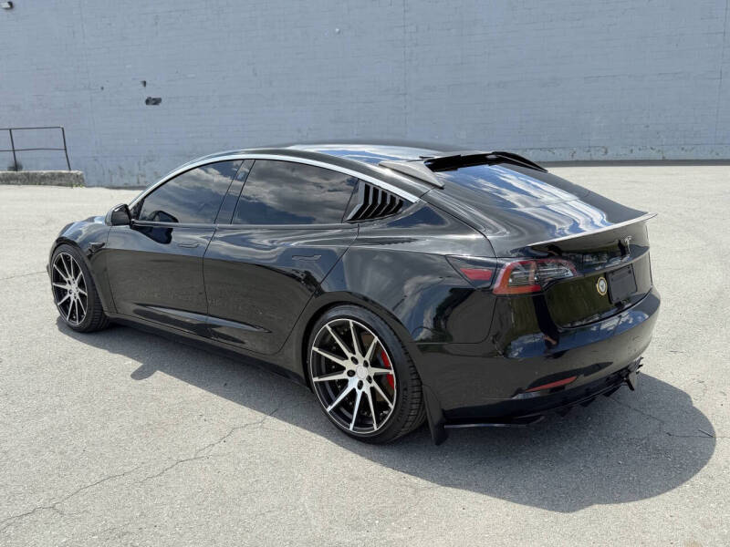 2020 Tesla Model 3 Performance