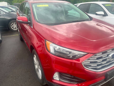 2023 Ford Edge Titanium