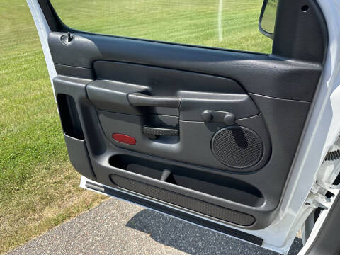 2002 Dodge Ram 1500 ST