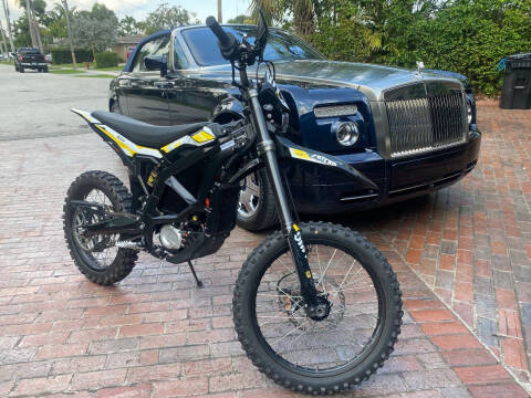 2024 SurRon Ultra bee