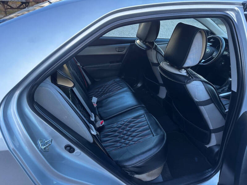 2015 Toyota Corolla LE