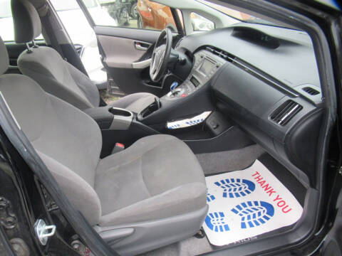 2014 Toyota Prius Two