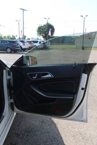 2018 Mercedes-Benz CLA CLA 250 4MATIC