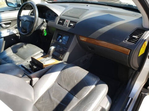 2004 Volvo XC90 2.5T