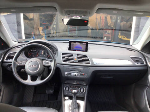 2016 Audi Q3 2.0T quattro Premium Plus