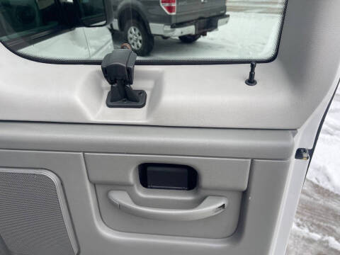 2011 Ford E-Series E-350 SD XLT