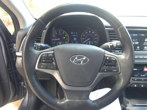 2018 Hyundai Elantra