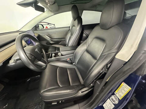 2019 Tesla Model 3 Standard Range Plus