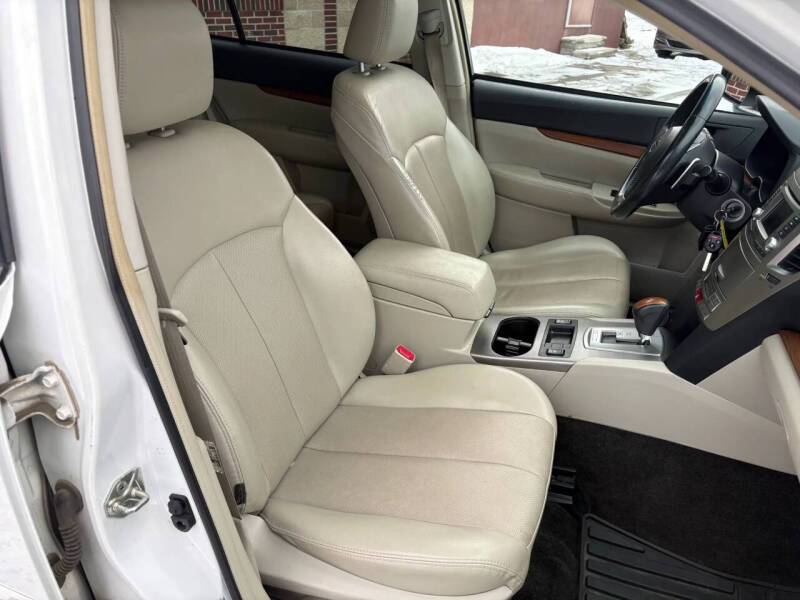 2014 Subaru Outback 2.5i Limited