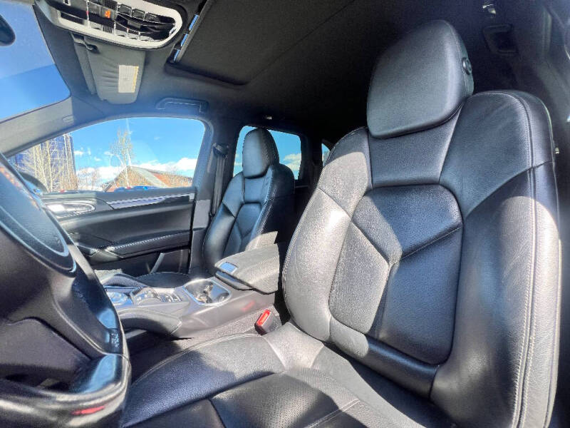 2014 Porsche Cayenne