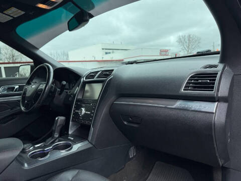 2016 Ford Explorer Sport