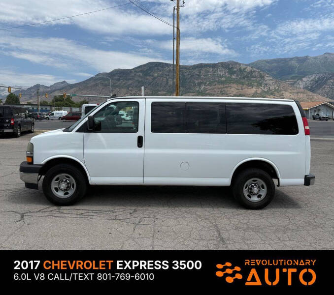 2017 Chevrolet Express LT 3500