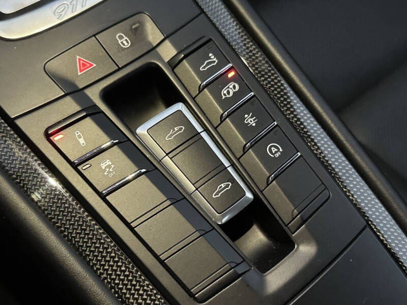 2019 Porsche 911 Targa 4 GTS