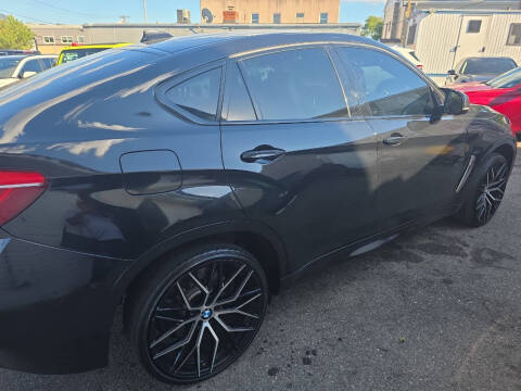 2016 BMW X6 M