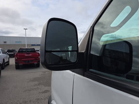 2021 Chevrolet Express 2500