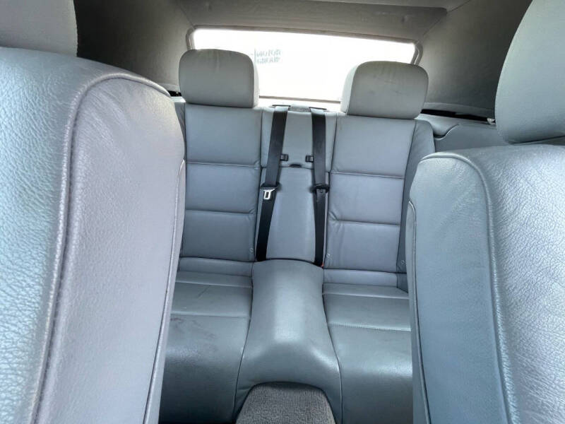 2005 BMW 3 Series 325Ci